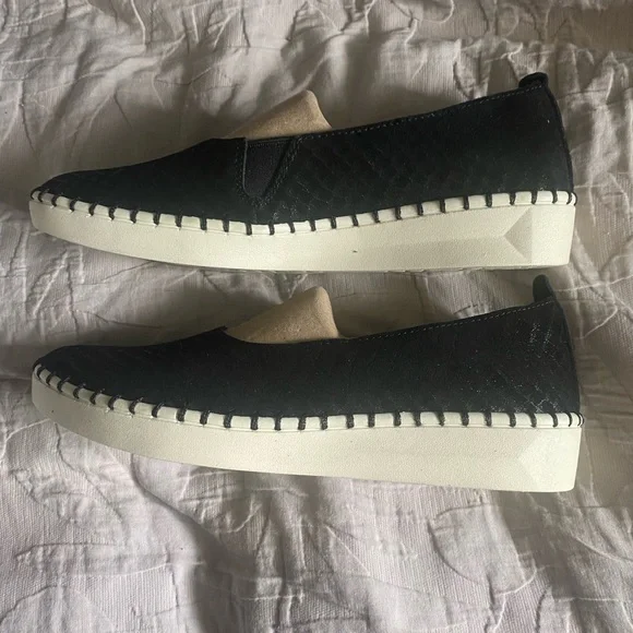 Brand new rare Sketchers Summer sheen loafers - Picture 5 of 9